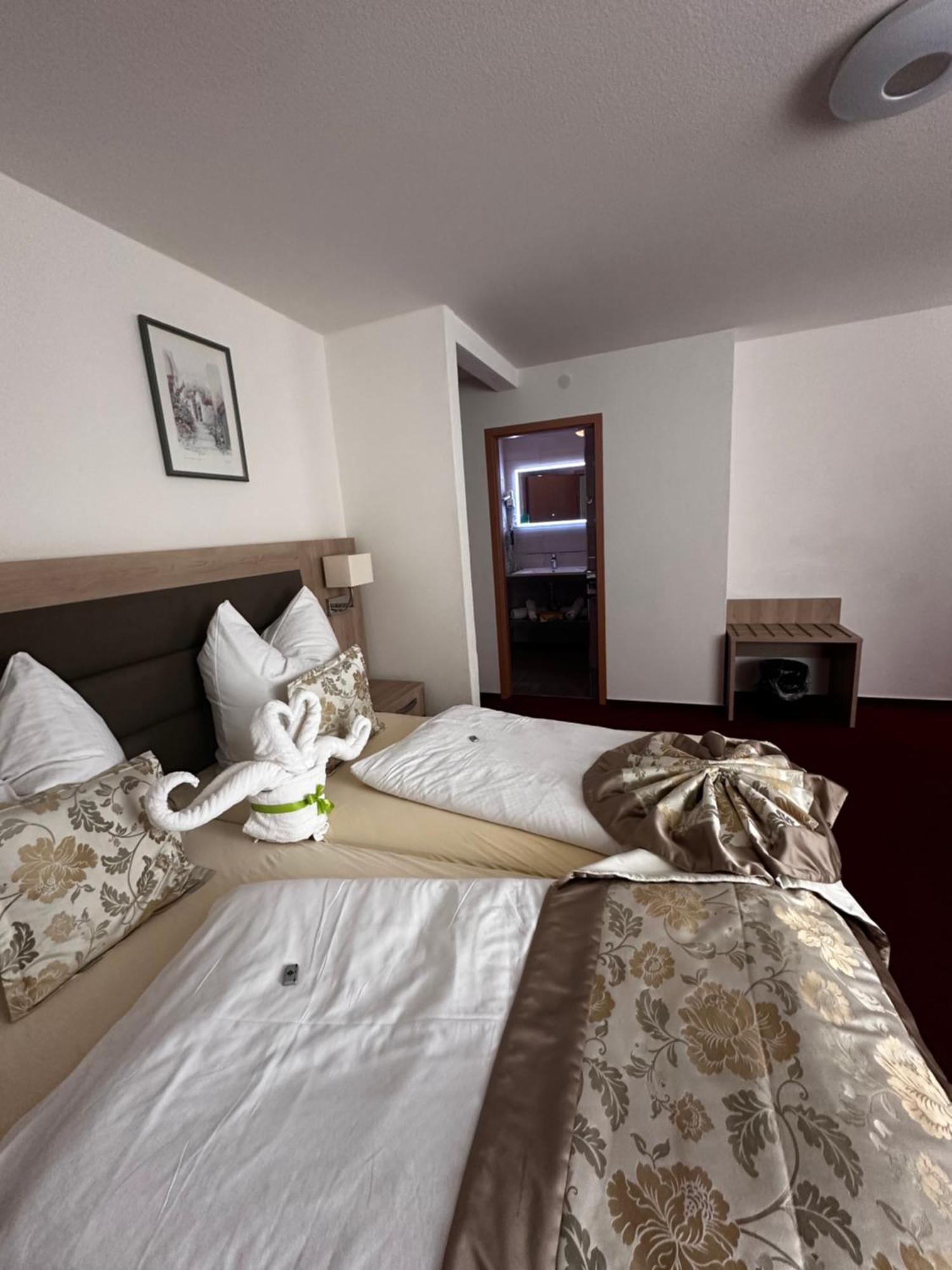 Hotel Sonne Weingarten  Dış mekan fotoğraf